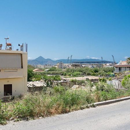 Central Apartment Next To The Beachfront Heraklion Exterior foto